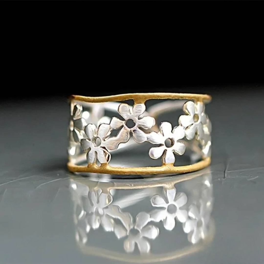 Bague Marguerite creuse irrégulière
