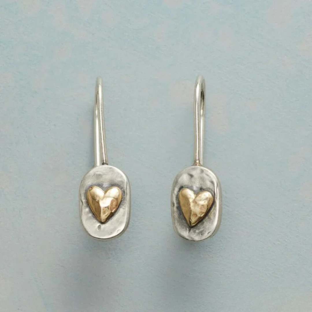 Boucles d’oreilles argentées avec cœur doré vintage