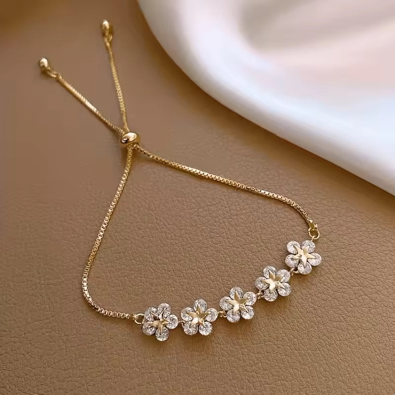 Bracelet Marguerite plaqué or 18 carats avec incrustation de zircon faits main