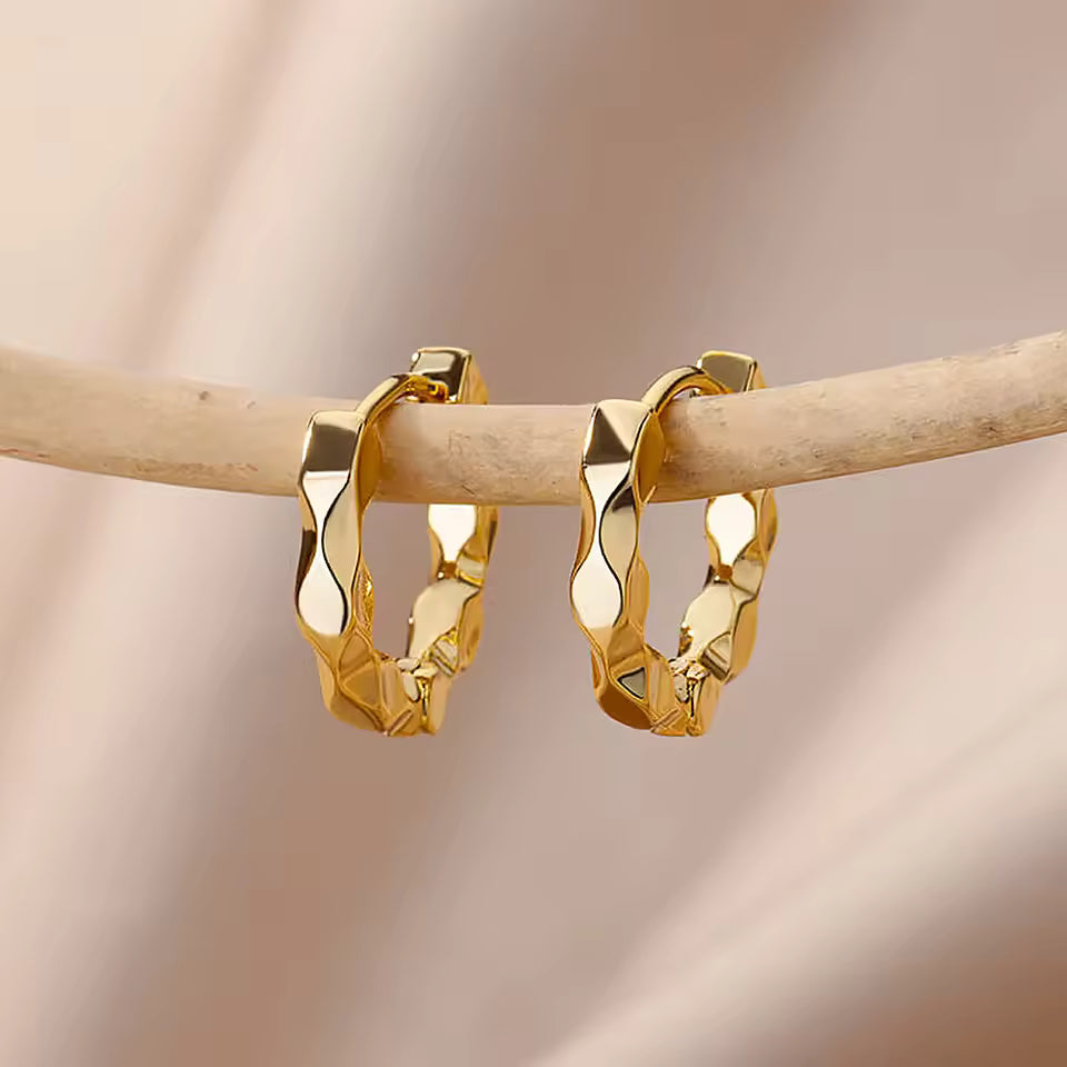 Boucles d’oreilles Créoles Élégantes plaquées or 18K