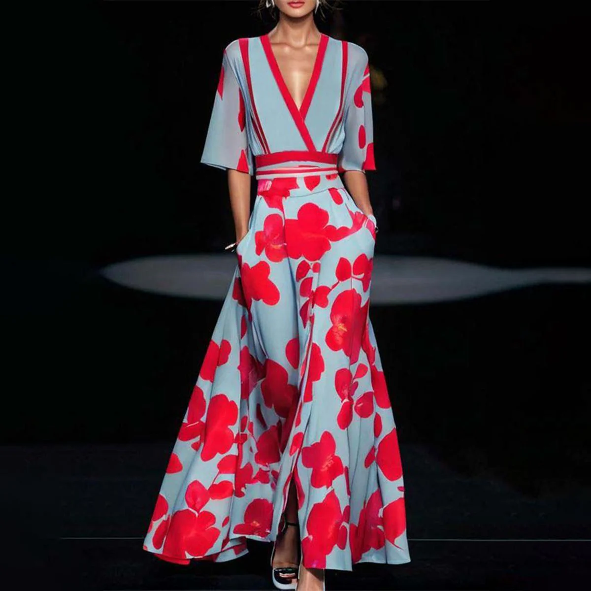 Amara | Timeless Floral Robe