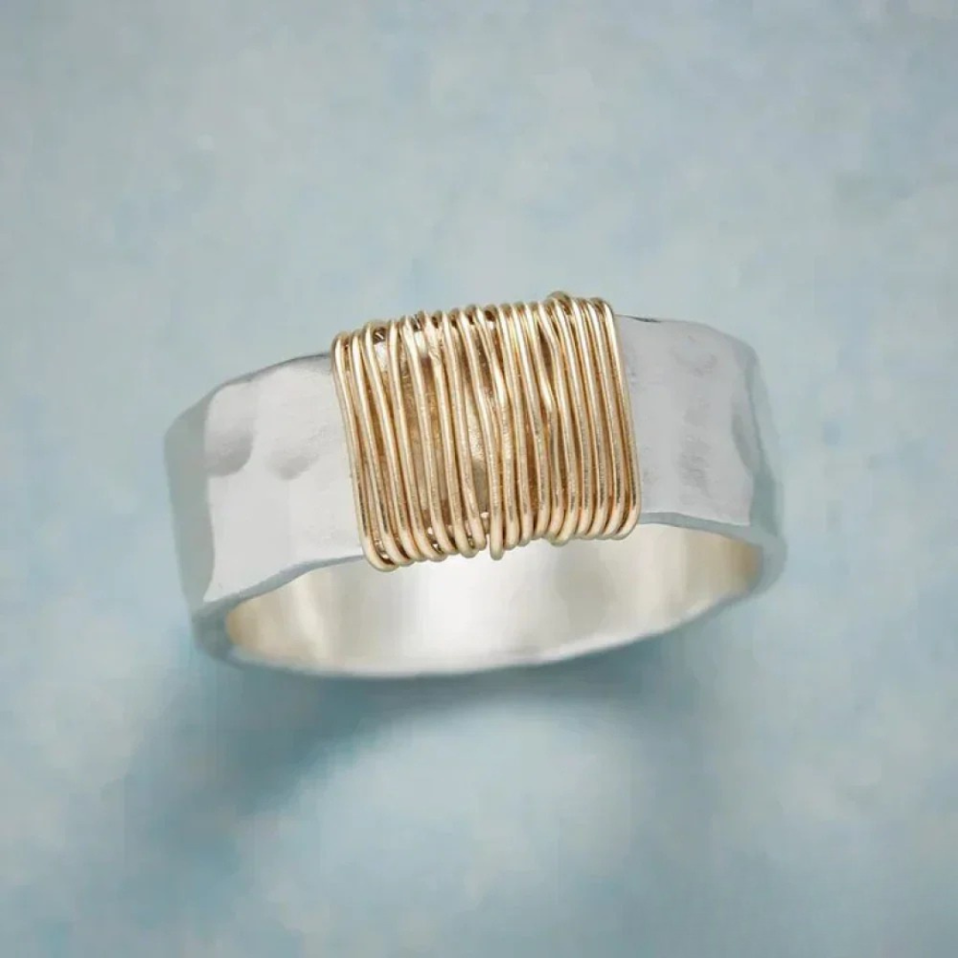 Bague Style Vintage Finition Argentée et Dorée