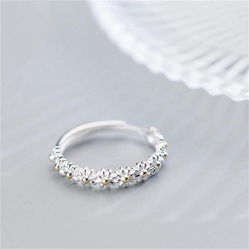 Bague en plaquée or 18k ajustable avec des marguerites en émail peint à la main