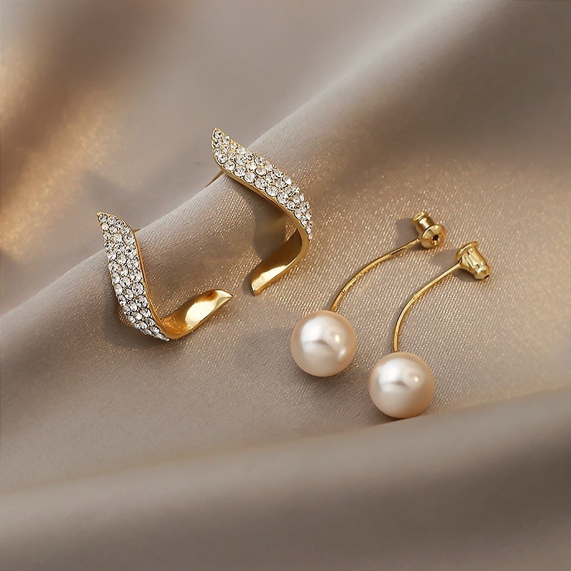 Boucles d'oreilles en or avec éléments scintillants