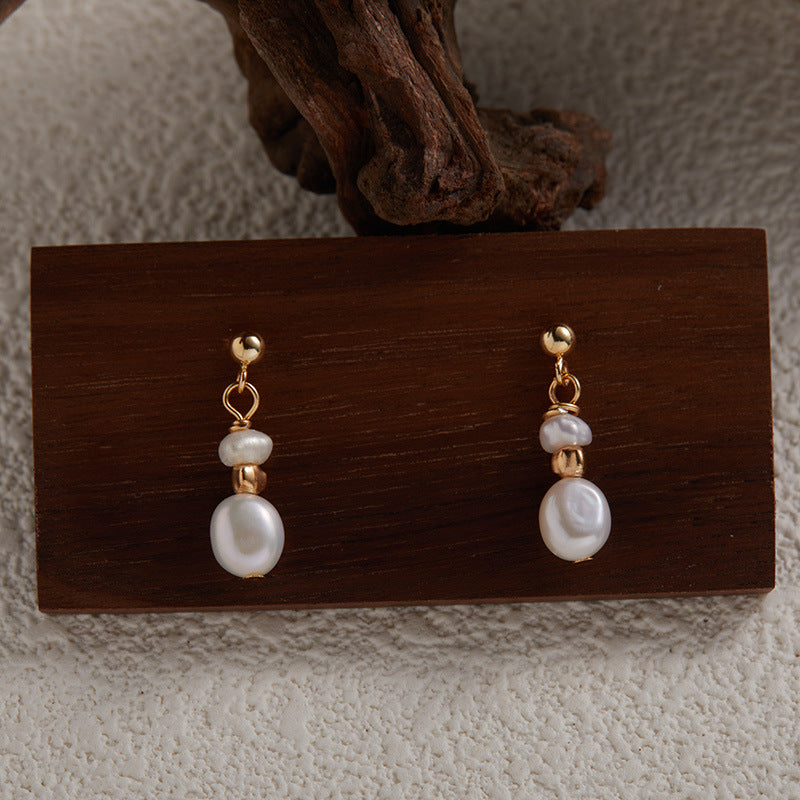 Boucles d'Oreilles Vintage en Finition Argent avec Perles
