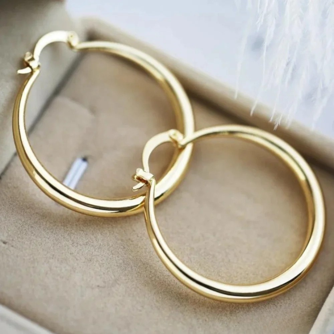 Grandes Boucles d'Oreilles Finition Or