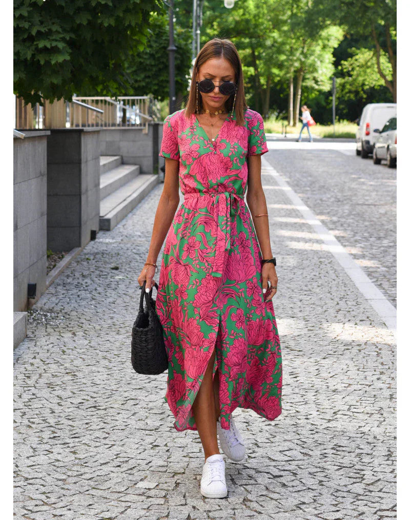 Suzanna | Robe élégante à col en V