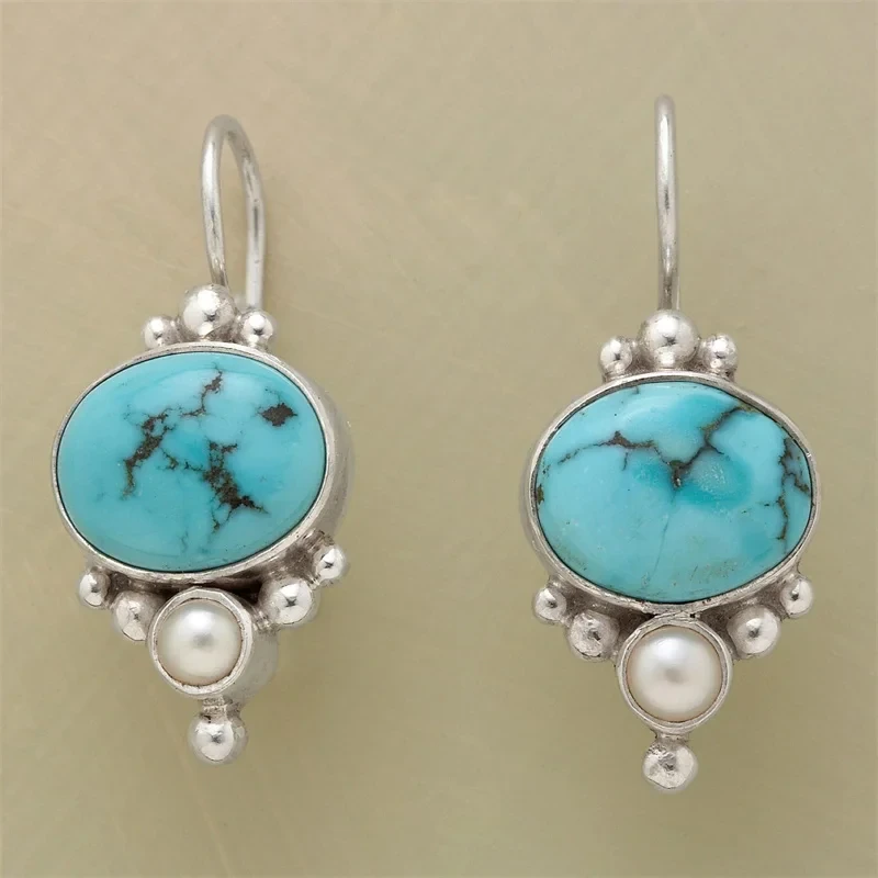 Boucles d'oreilles vintage avec pierre bleue et perles