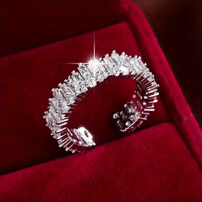 Bague argentée scintillante