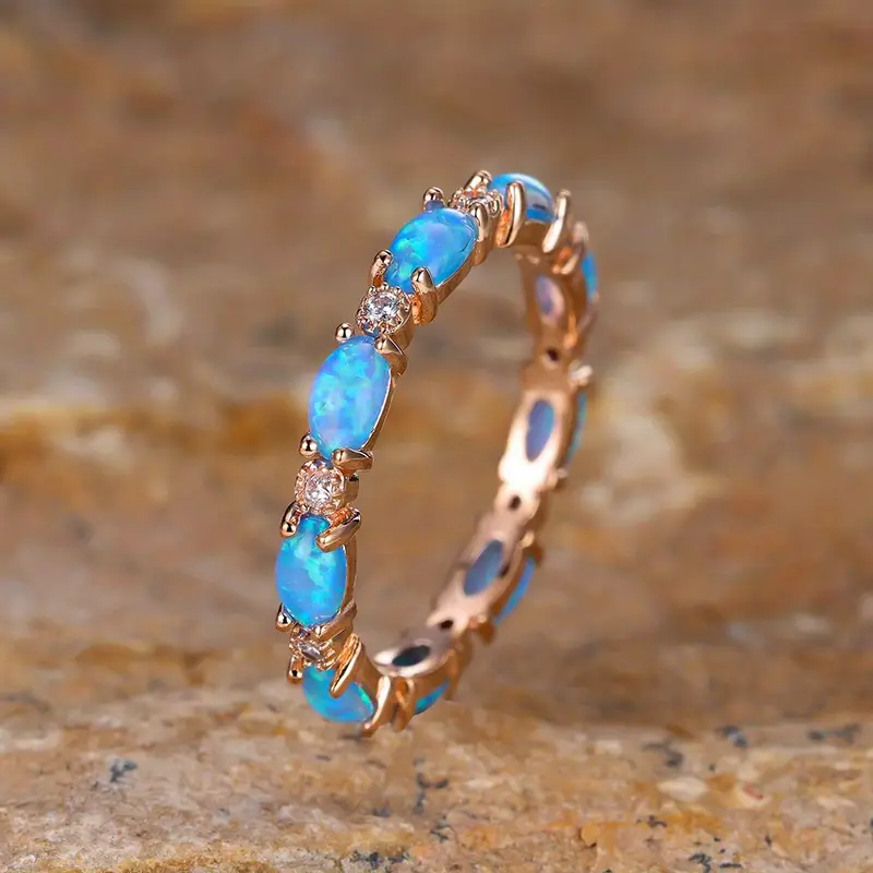 Bague en Opale Bleue Finition Or