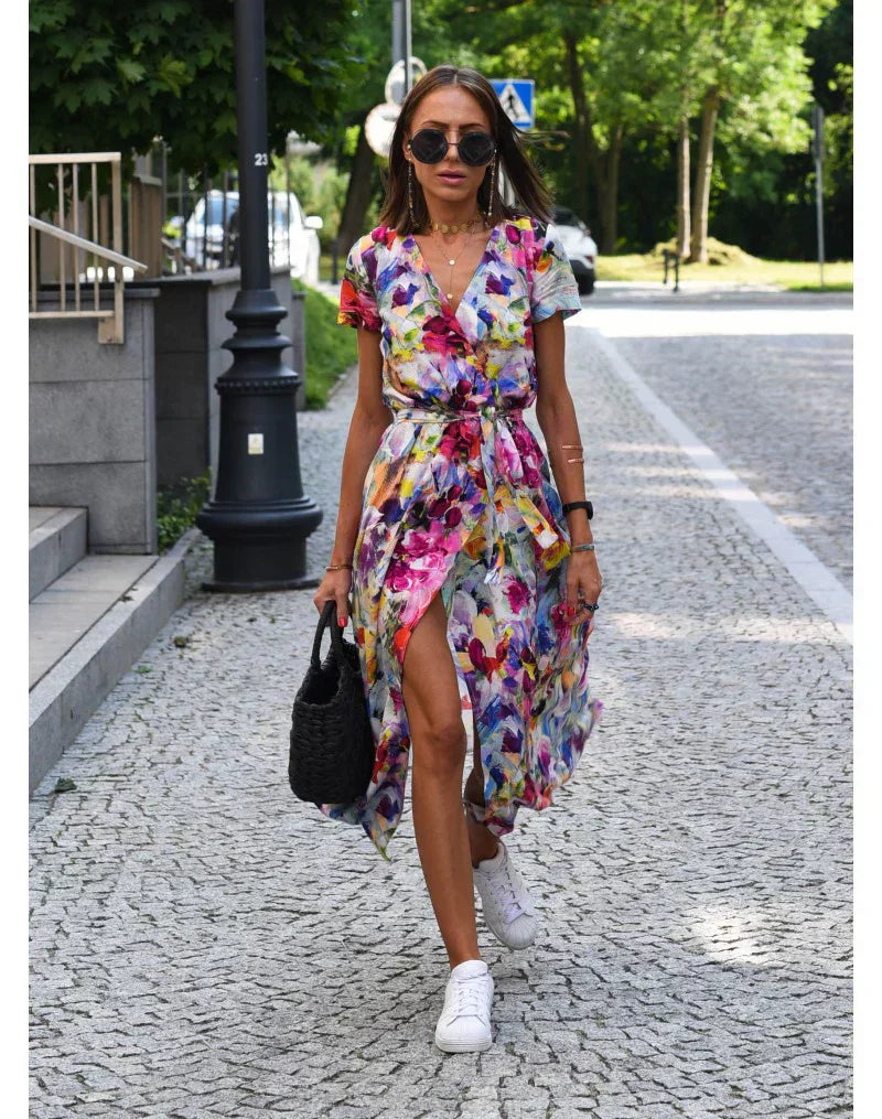 Suzanna | Robe élégante à col en V
