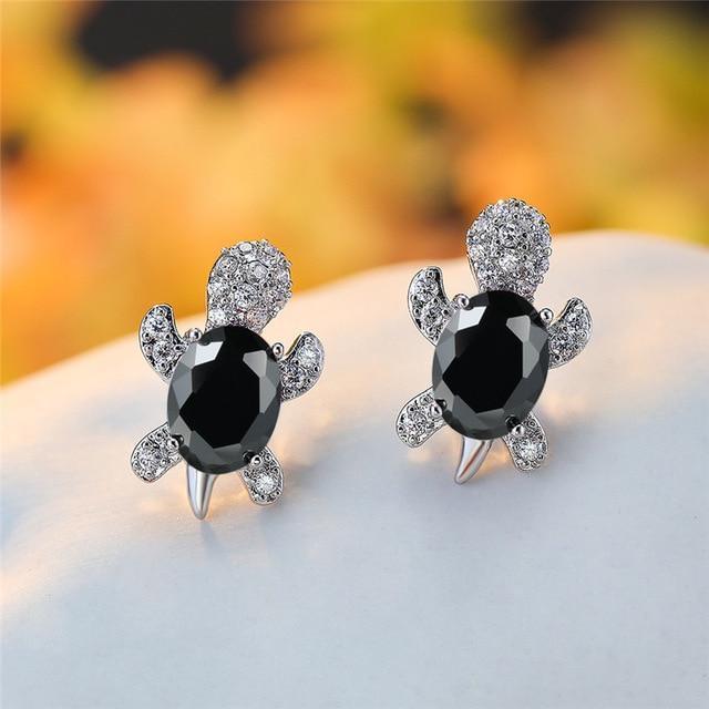 Boucles d'oreilles Tortue de mer en zirconium et finition argent